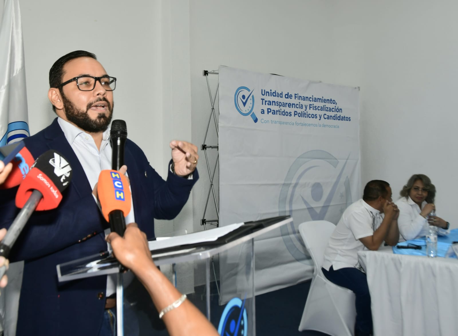 14ff7303-fcd3-437a-8f0e-2ecfbee79cde-1 UFTF presenta oficialmente al Comisionado Interino Juan Pablo Hernández Agurcia y reafirma su compromiso con la transparencia